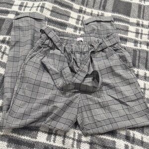 SO Women's Gray Plaid Cropped Pants Office Work Business